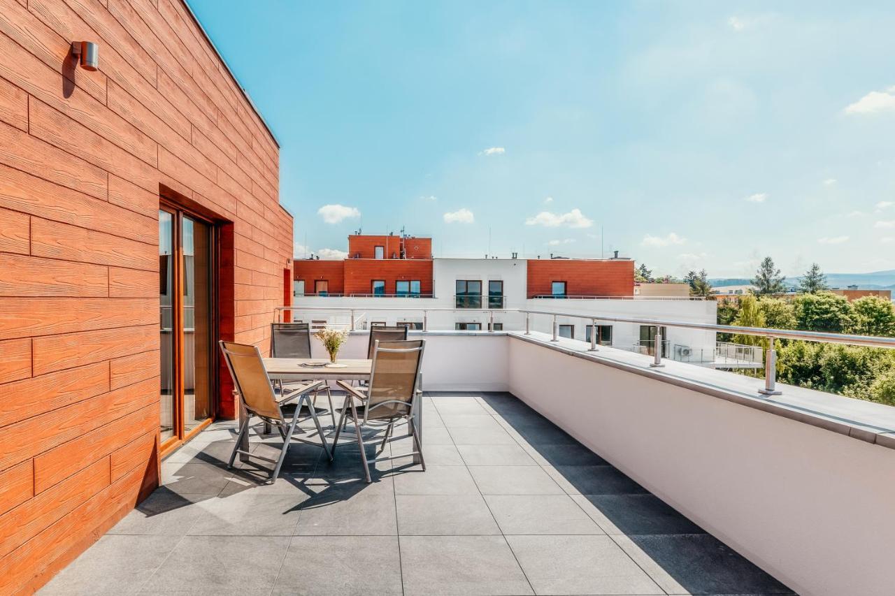 Apartament Widokowy - Penthouse Z Tarasem 库多瓦-兹德鲁伊 外观 照片